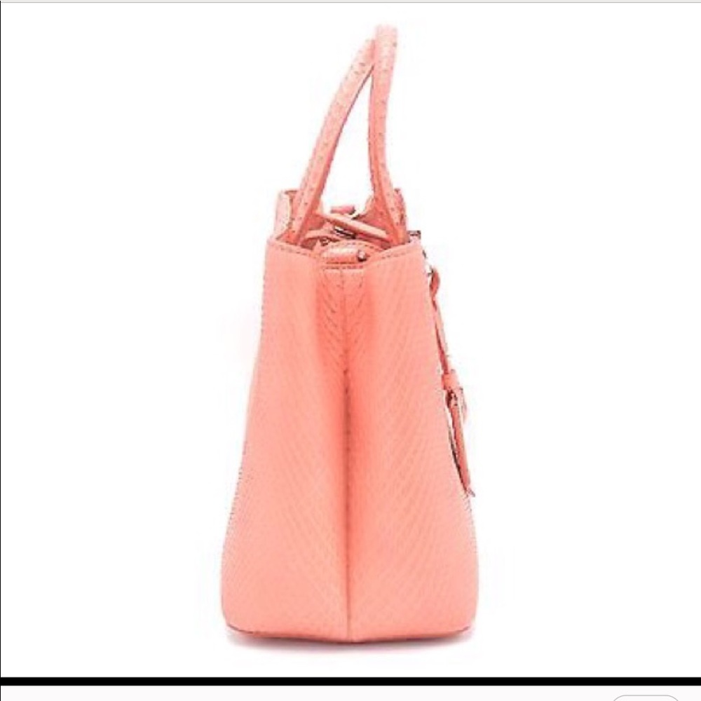 $4500 RARE Fendi Pink Python Petite 2Jour Bag - Picture 4 of 6